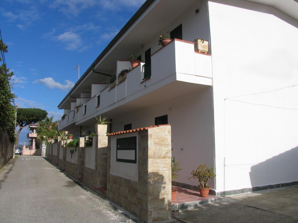 Villini Macri Apartment Parghelia Ngoại thất bức ảnh
